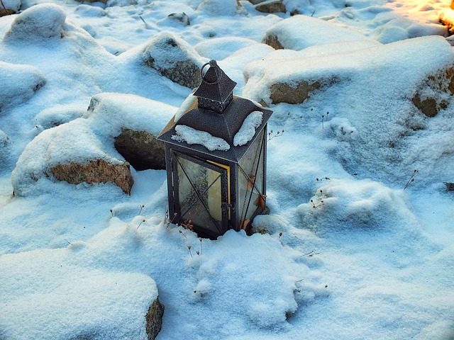 lantern-e837b7072a_640